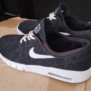 Nike SB Max Stefan Janoski